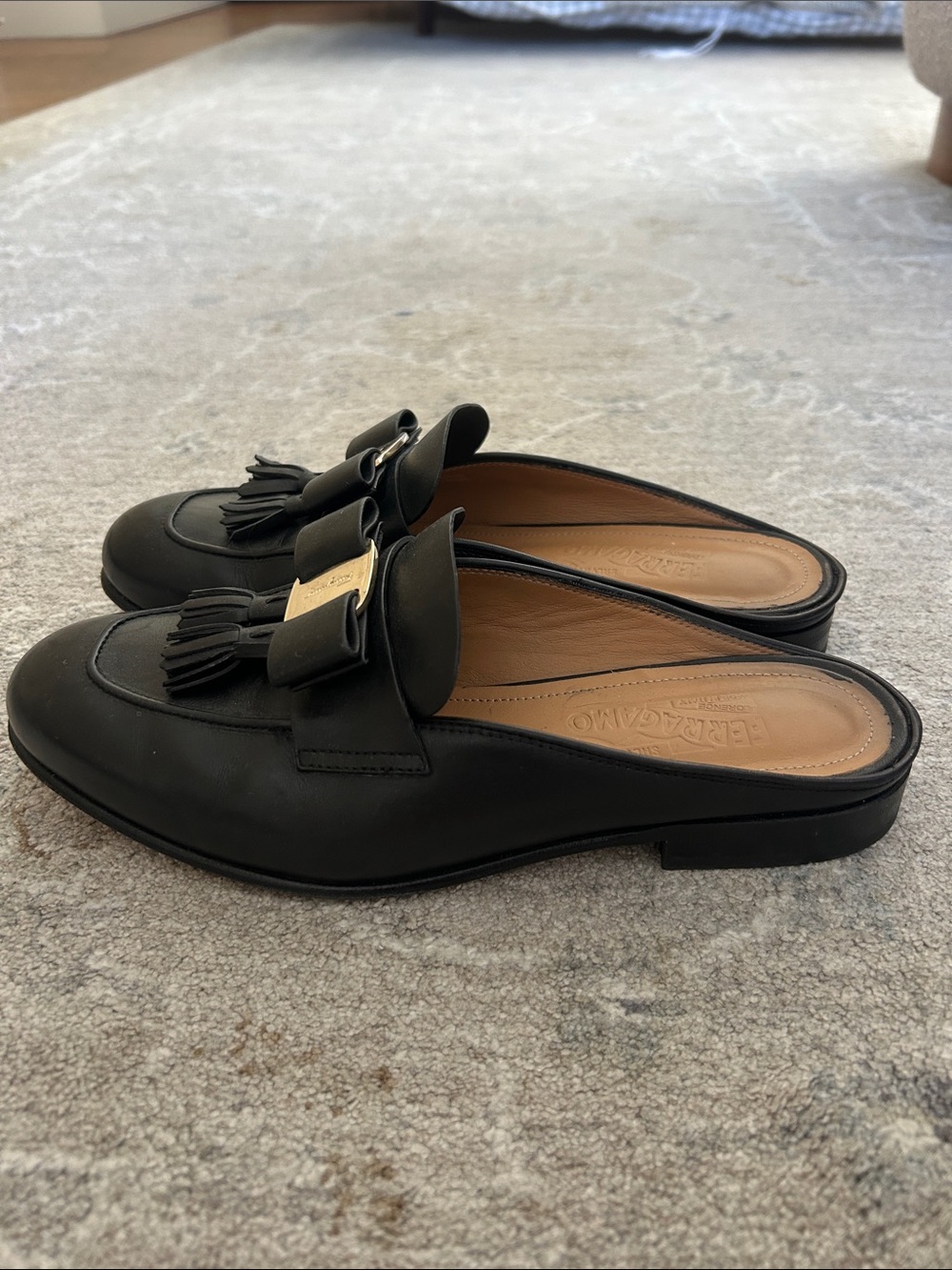 Women’s ferragamo Black Leather Tassel Loafers mules with Gold Accent